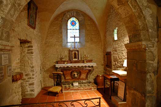 Aigne - Intérieur de l'église